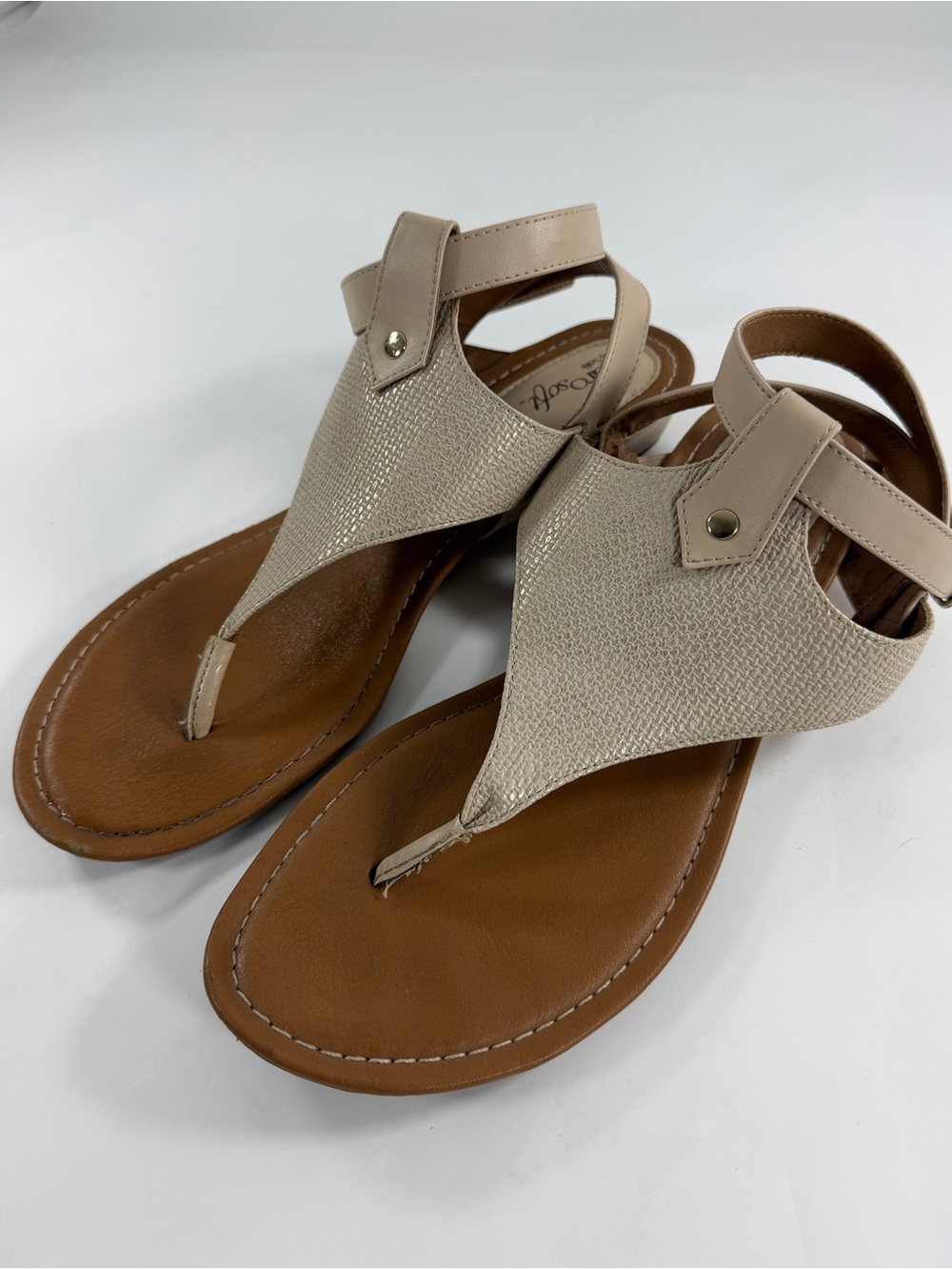 Sofft Beige Textured T Strap Thong Sandals Comfort Ankle Strap Women’s 10